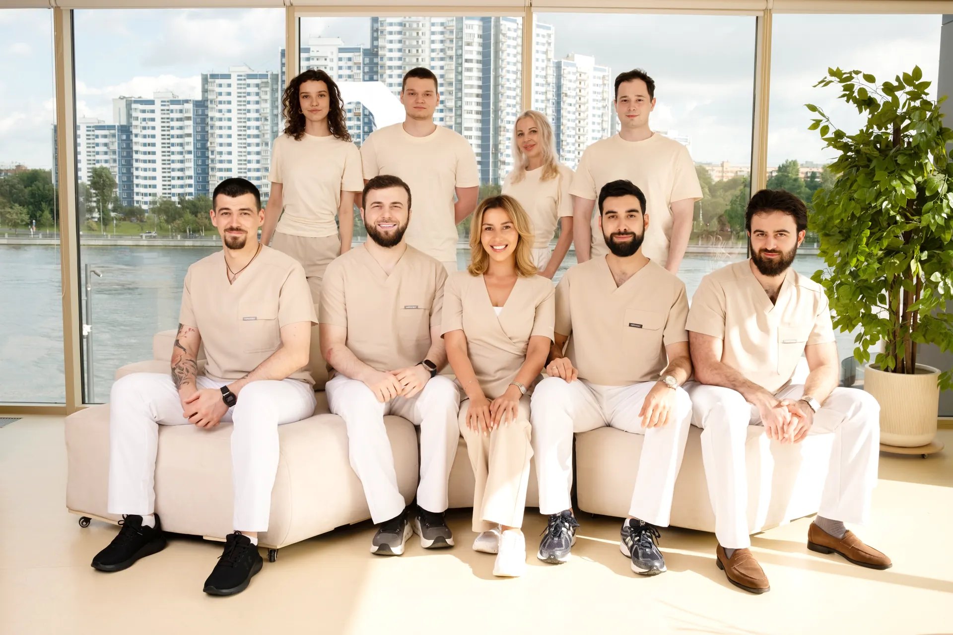 Команда Imperia Dent в клинике на 43 этаже башни «Империя»